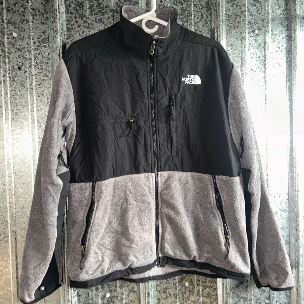 The North Face Men's Black and Gray Performance Jacket